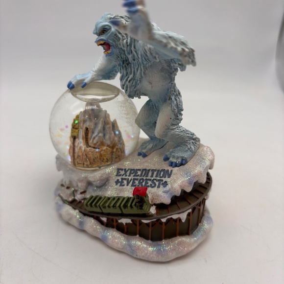 Disney Parks Expedition Everest Yeti Train Mini Water Snow Globe - Picture 4 of 12